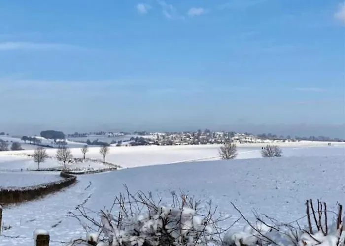 In Near War Museum Villa