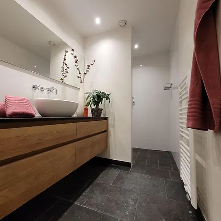 In Near War Museum * Overloon