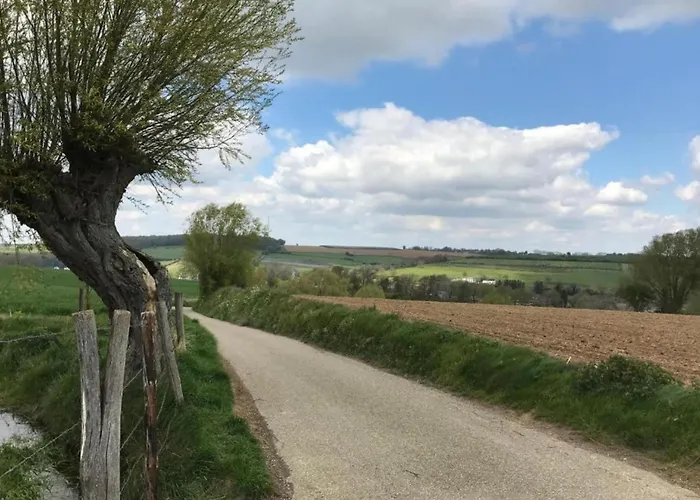 ヴィラ In Near War Museum